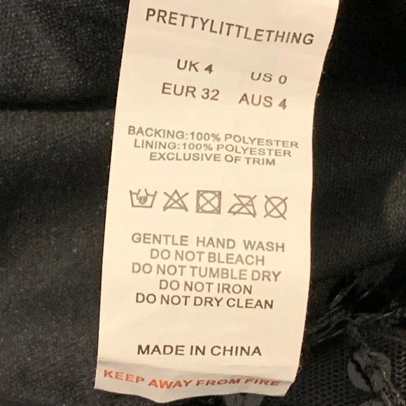 PrettyLittleThing Valentina Black Maxi Dress - Picture 8 of 8